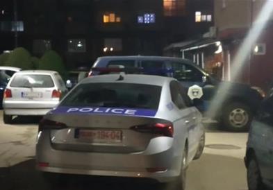 Во Косовска Митровица синоќа уапсени четворица момчиња од српска националност