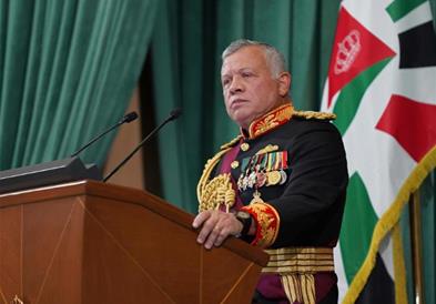 Кралот на Јордан го назначи својот помошник, образован на Харвард, за премиер