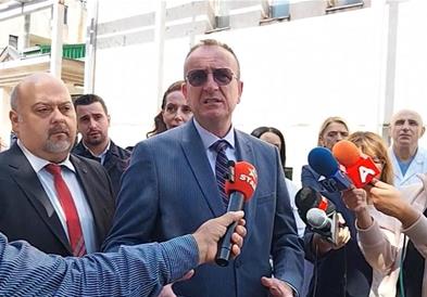 Таравари: За приватните специјализанти ќе постапиме според интересот на болниците