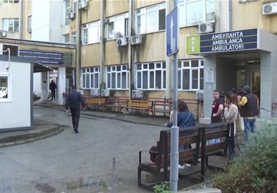 Вонредни инспекции на Детска клиника и во Козле ја бараат вината за смртта на 14-месечното дете