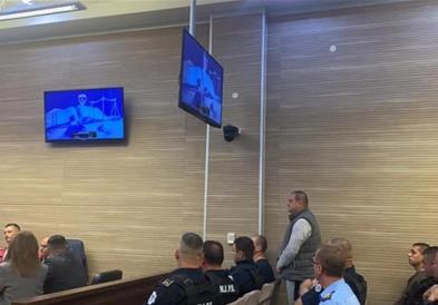 Тројцата обвинети за минатогодишниот напад во Бањска во северно Косово се изјаснија за невини