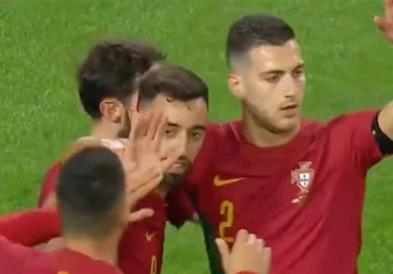 Фернандеш: Во репрезентацијата уживам во мојот фудбал