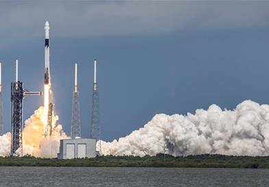 Затворена е истрагата против SpaceX на Илон Маск, Фалкон 9 може повторно да лета 