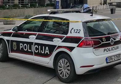 Уапсен средношколец од Сараево поради лажни пријави за бомби во училишта