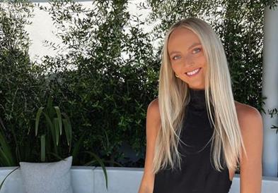 Ени имала интимни односи со 300 луѓе за една година, па добила отказ поради "OnlyFans" (ФОТО)