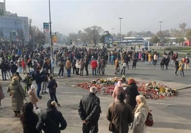 Протест во Нови Сад: Неколкучасовна блокада на сообраќајот во близина на железничката станица
