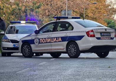Драма во Србија: Застрелал татко и син поради место на селски паркинг 