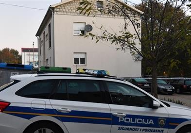 Момче загина во експлозија во хрватскиот град Книн, четворица се повредени 