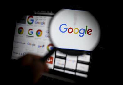 Дали „Google“ скришно не снима?