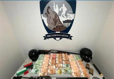 Уапсени сторителите на вооружениот грабеж на 1,2 мил. евра од комбе во близина на Атина