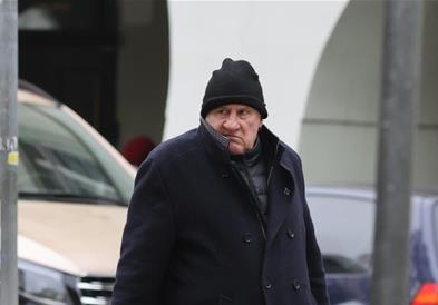 Познат актер непрепознатлив на улица