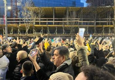 Десетици илјади на протести во Белград и во Ниш