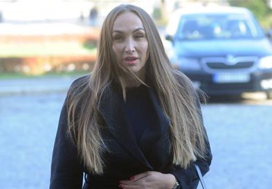 Српска пејачка е уапсена на границата со Хрватска, имала распродаден настап 