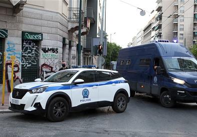 Голема акција на грчката полиција- во Солун и Атина се апсат припадници на турската мафија 