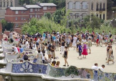 Туризмот се стабилизира по кризата, но вниманието кај патниците останува