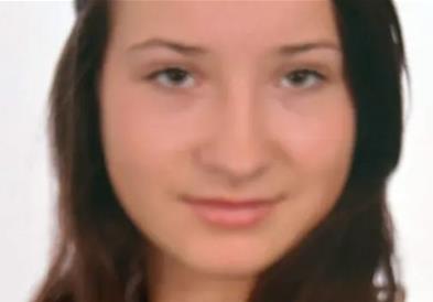 Татко ја избодел до смрт својата ќерка (14)- сега на суд тврди дека си играле со ножеви 