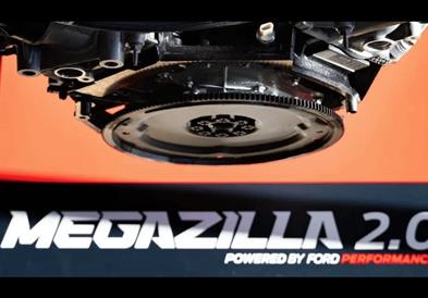 Фото: „Ford Megazilla 2.0“ е „V8“ мотор со повеќе од 1.000 коњски сили!