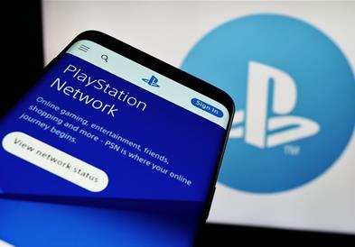 Гејмерите оставени „на суво“- Не работи PlayStation веќе 12 часа, Сони нема решение 