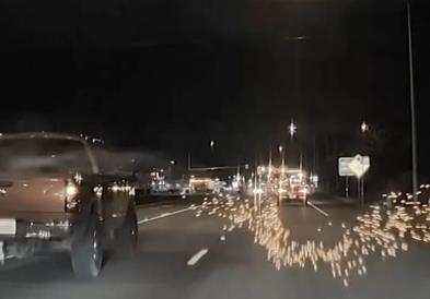 Неверојатна кавга во сообраќајот- премногу и за шокираните Американци (ВИДЕО)