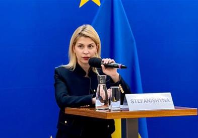 Стефанишина: Преговорите меѓу Украина и САД за ретките метали во завршна фаза