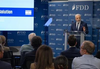 Лидерот на израелската опозиција, предлага Египет да преземе привремена контрола врз Газа