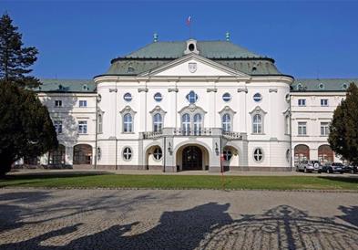 Словачка ќе им дава привремен азил на Украинците до март 2026 година
