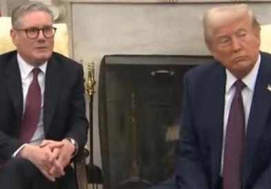 Трамп по средбата со британскиот премиер: Украина нема да се приклучи кон НАТО (ВИДЕО)