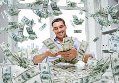 На Американец банката наместо 280 долари, му ставила на сметка 81 билион 