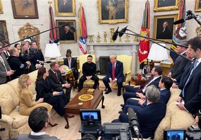 Трамп остро кон Зеленски: Ти се коцкаш со Трета светска војна (ВИДЕО)
