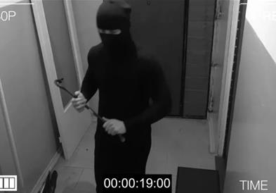 Украл 1.000 пакети цигари во Берешти, кога од зад грб пристигнало изненадување (ВИДЕО)