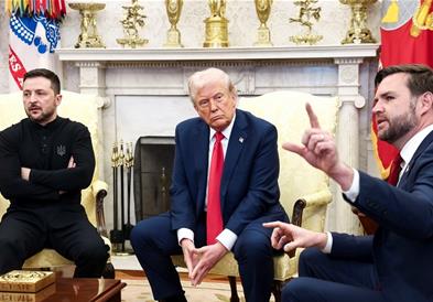 Синот на Трамп објави фотографија со скандалозни дијалози по кавгата во Белата куќа