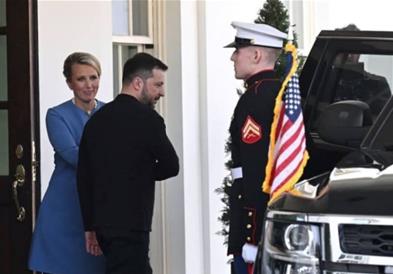 Соработник на Трамп: Јас му кажав на Зеленски да ја напушти Белата куќа (ВИДЕО)