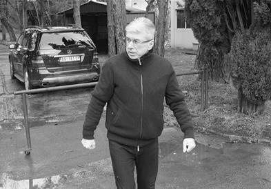 Од што почина Саша Поповиќ?