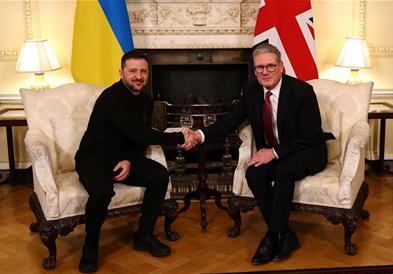 Стармер: Со Франција и Украина работиме на план за прекин на огнот, ќе им го претставиме на САД