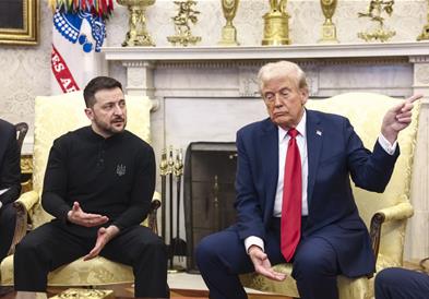 Политико: Соработници на Трамп водат тајни разговори со украинските противници на Зеленски