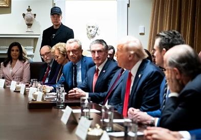Њујорк Тајмс: Прва голема кавга меѓу Трамп и Маск, детали од тензичниот состанок во Белата куќа