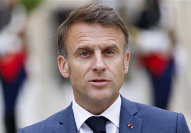 Макрон ја повика Русија да го прифати американско-украинскиот предлог за прекин на огнот