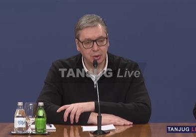 Вучиќ: Сакам да го изразам моето задоволство што се одржа голем протест без жртви