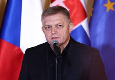 Словачкиот премиер Роберт Фицо го врати парламентарното мнозинство