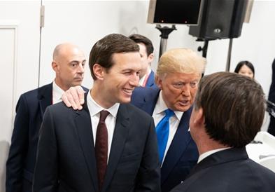 Зетот на Трамп сака да изгради двe мега-одморалишта