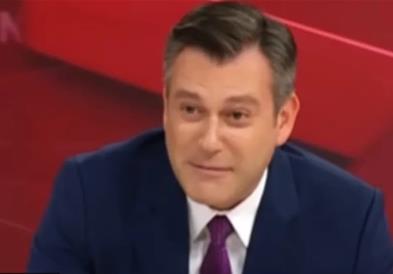 Водител ја прекина програмата за низ солзи да каже неверојатна вест (ВИДЕО)