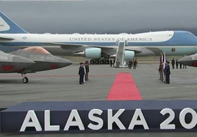 Трамп слета во Алјаска за средбата со Путин 
