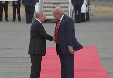 Трамп и Путин се сретнаа на Алјаска, познати се составите на делегациите (ВИДЕО)