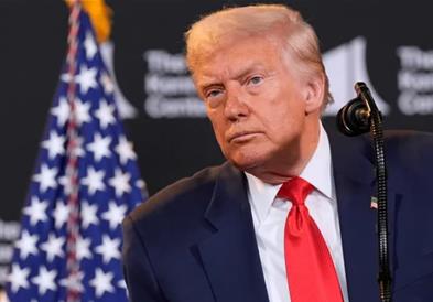 Трамп пред средбата со Зеленски: Кога Русија, Украина и САД би ги предала Москва и Сант Петербург... 