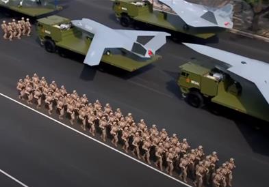 Кина демонстрираше воена моќ на парадата во Пекинг, Си придружуван од Путин и Ким
