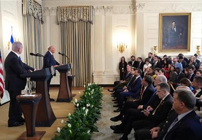 Мировниот план на Трамп и Нетанјаху доби широка поддршка од меѓународната заедница, сега сите очи се вперени кон Хамас