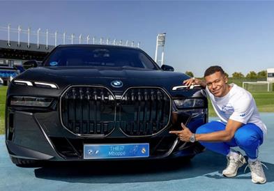 „BMW“ им подари нови автомобили на играчите на Реал Мадрид: Многумина го избраа истиот модел