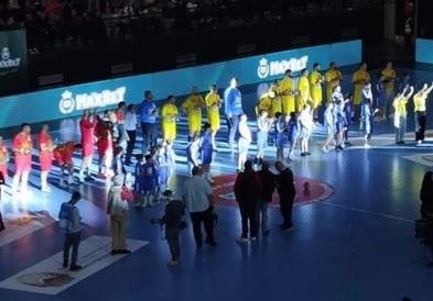 Ракометните легенди ѝ приредија спектакл на публиката во „Јане Сандански“ 