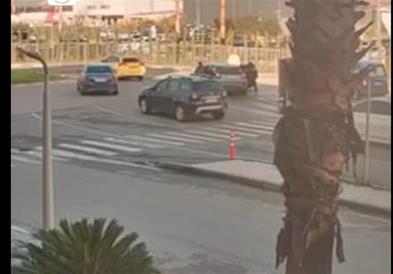 Се појави снимка од ликвидацијата на познат албански мафијаш- го изрешетаа пред бројни минувачи (ВИДЕО)