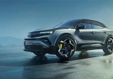 Opel и наградата „Златен управувач“: Сите 22 победници од Rüsselsheim